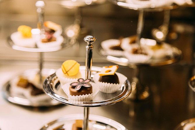 The 10 Tastings of Bruges With Locals: Private Food Tour - Allergies and food preferences can be handled