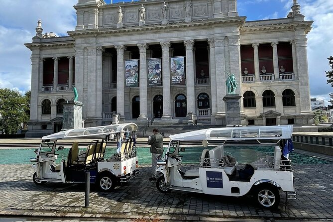 TukTuk Tour through historic Antwerp 2.5h - Grote Markt and the End of the Ride