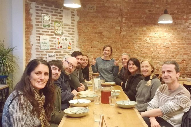 Walking food tour: Introduction to Ghent through food - Small groups and a relaxed pace