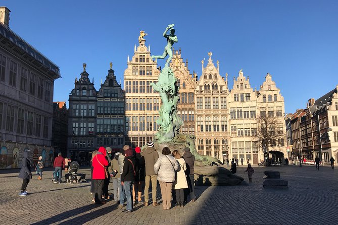 Walking Tour: Highlights of Antwerp - The guides make the difference