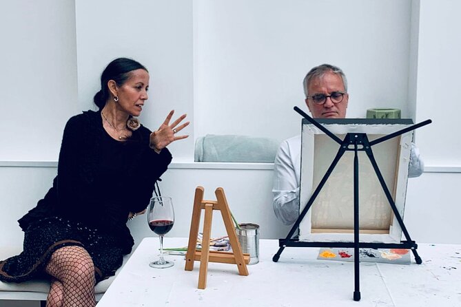 Wine and Painting Workshop Experience in Brussels - Wine, coffee, and snacks during the session
