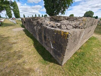 An exploration of the deadly salient battlefields